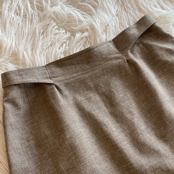 ARMANI Collezioni knee length skirt - Picture 3 of 9